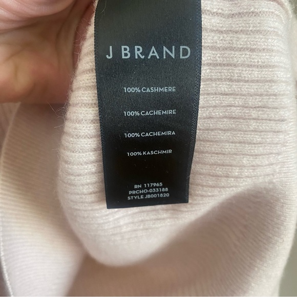 J Brand Mackenzie 100% Cashmere Cold-Shoulder Sweater Size Medium Pink - Picture 6 of 10